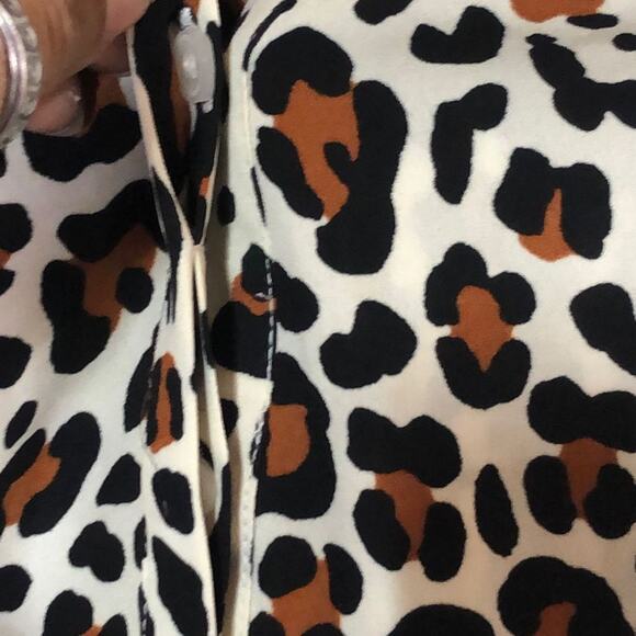 Talbots Slouchy Leopard Print Blouse Small Petite Brown Black Cream Multicolor - Picture 8 of 12